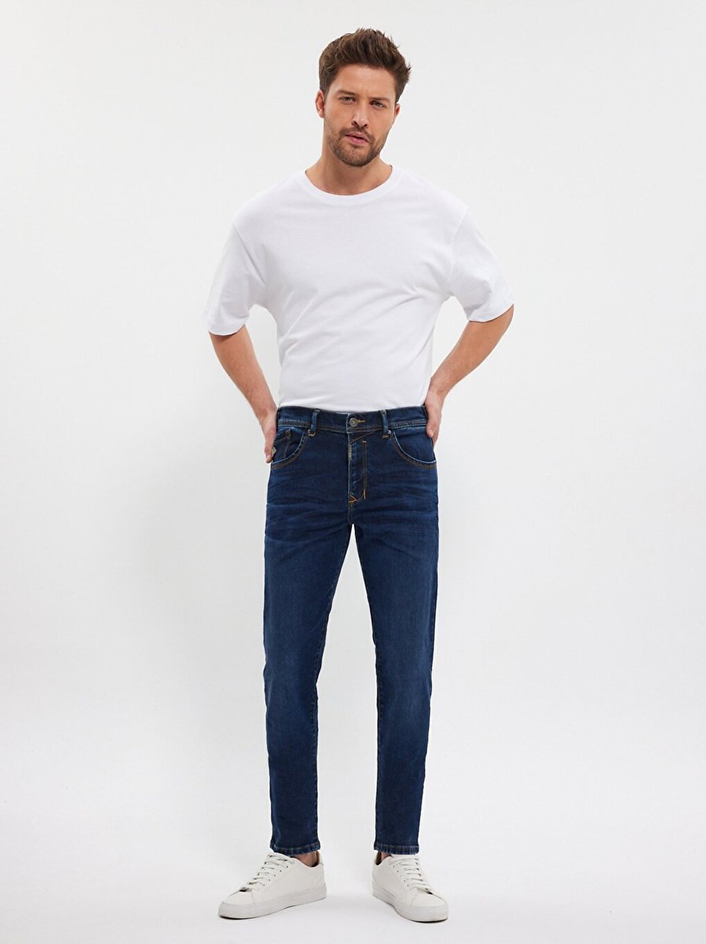 New Dıego X Cou Droit Taille Mi-haute Bleu Moyen Jean Les Pantalons
