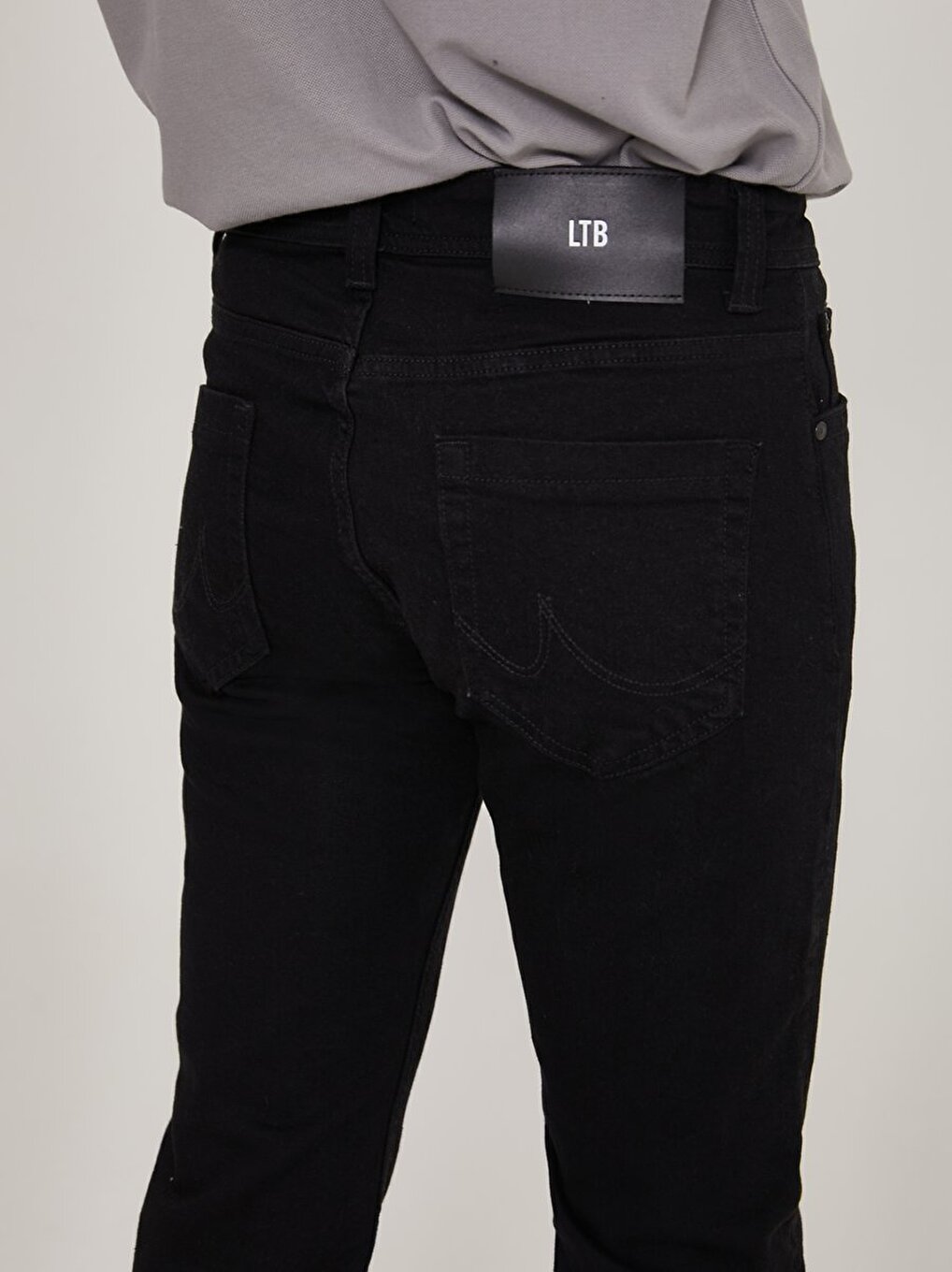 Hollywood Y Straight Leg Black Trousers