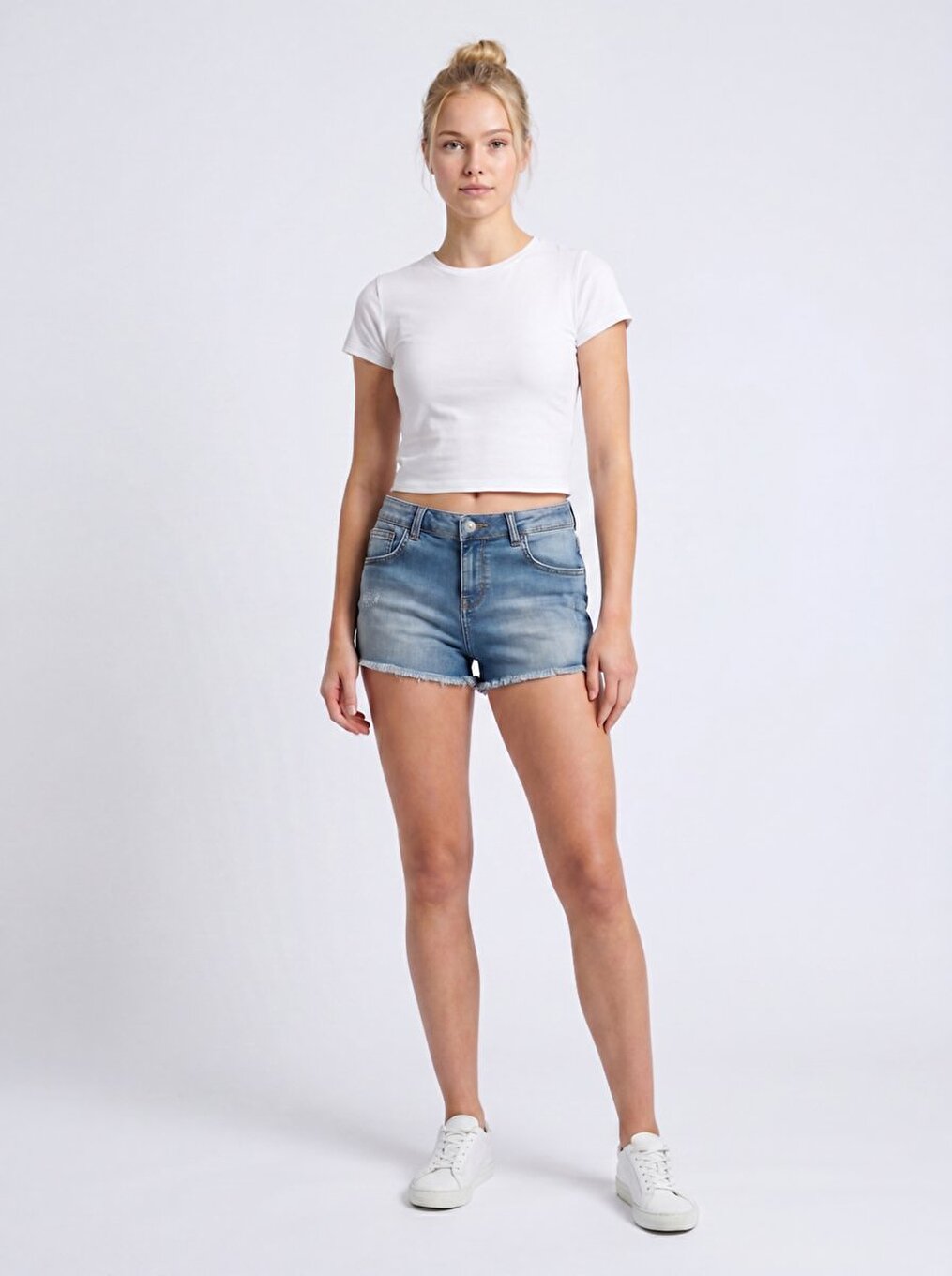 Pamela Taille Mi-haute Bleu Moyen Shorts