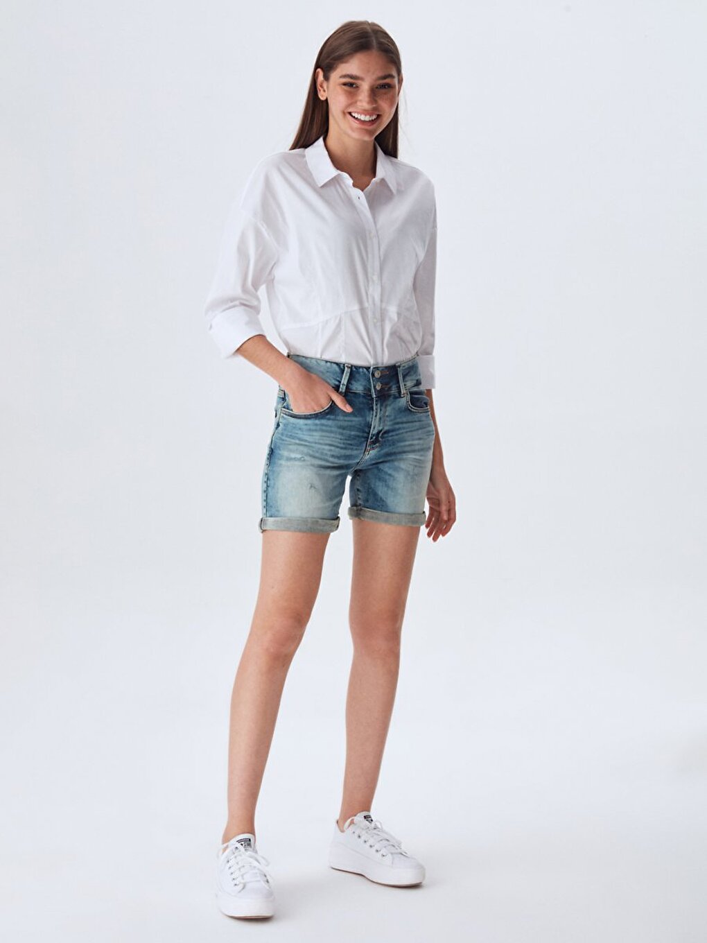 Becky X Middelhoge Taille Lichtblauw Shorts