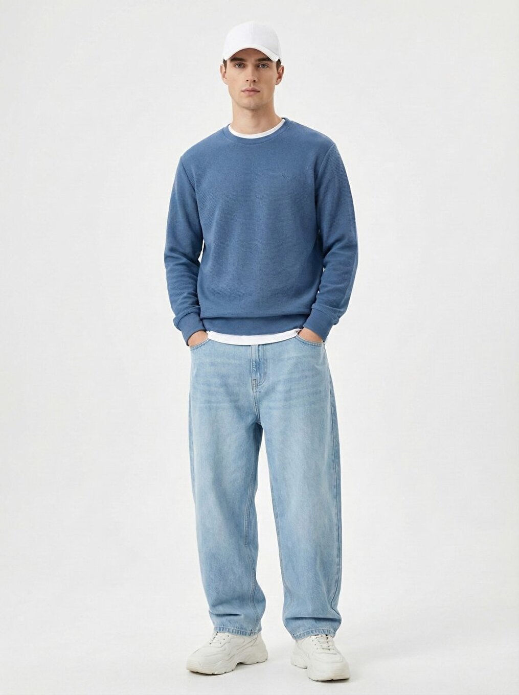 Uzun Kollu Sıfır Yaka Basic Mavi Sweatshırt