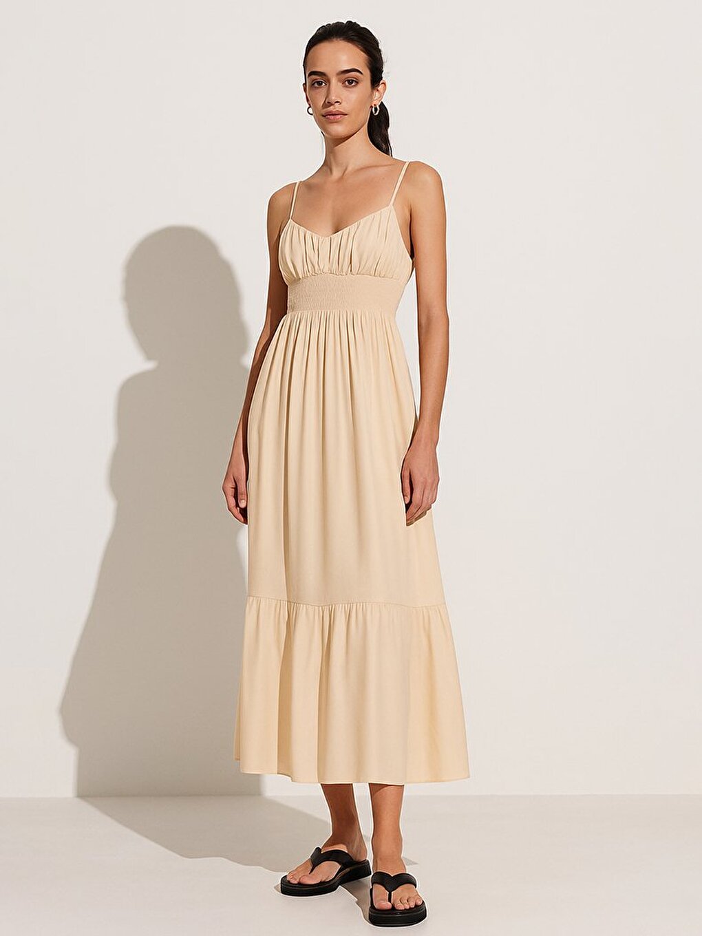 Beige Jurk