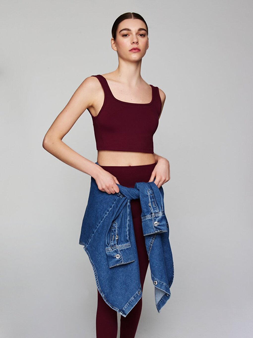 Askılı Kare Yaka Crop Kırmızı Atlet