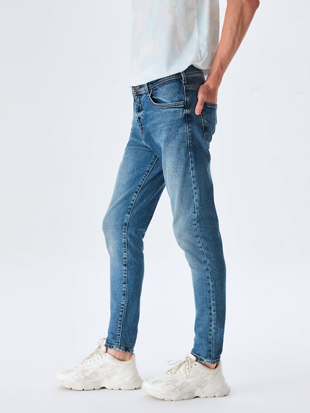 Darrıon Dar Paça Orta Bel Mavi Jean Pantolon